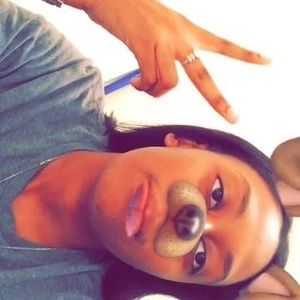 Meet your Posher, Teionni